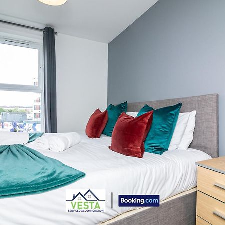 Two Bedrooms Apartment By Vesta Serviced Accommodation & Short Lets Hatfield With Free Wifi Exteriör bild