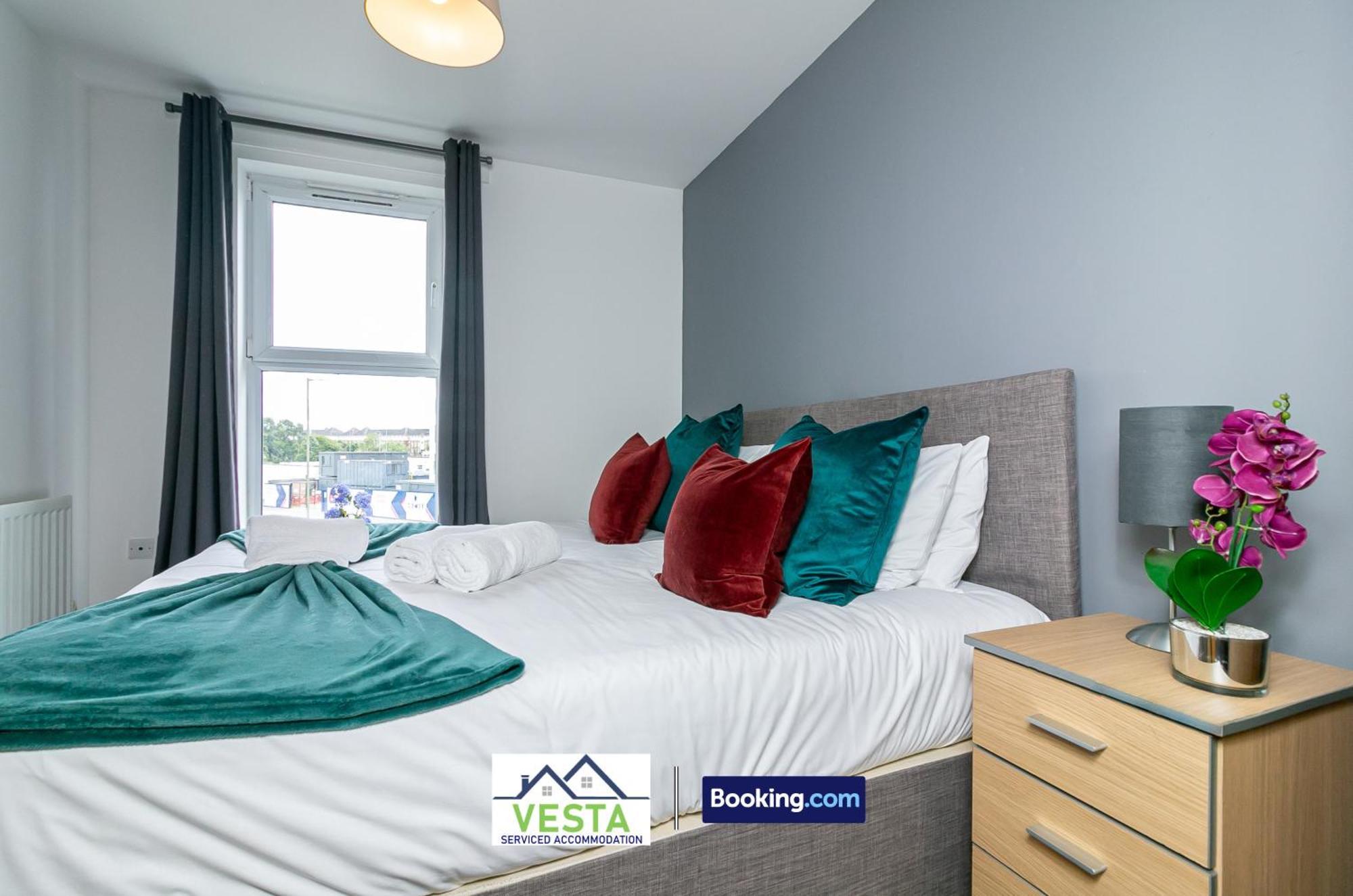 Two Bedrooms Apartment By Vesta Serviced Accommodation & Short Lets Hatfield With Free Wifi Exteriör bild