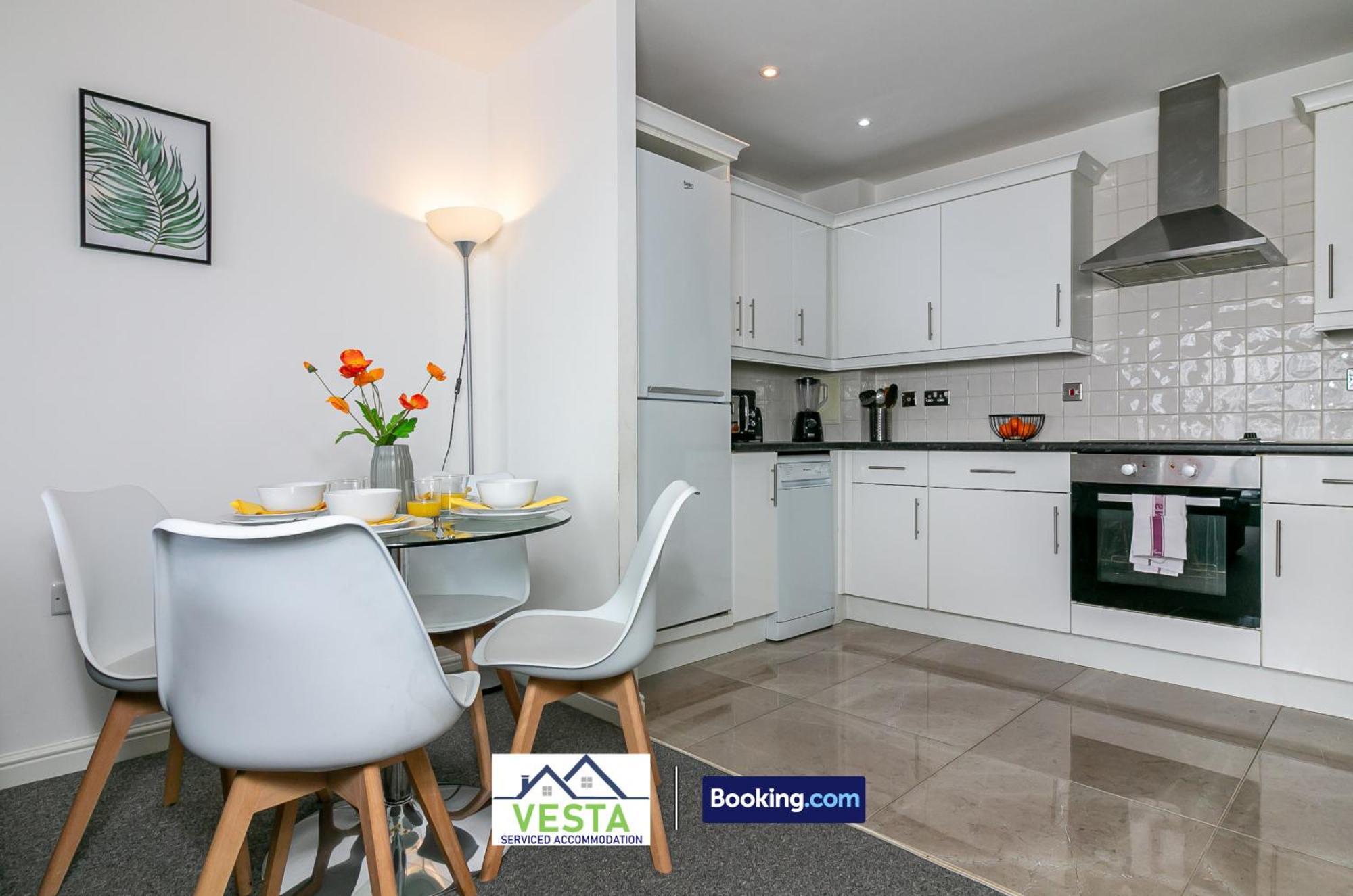 Two Bedrooms Apartment By Vesta Serviced Accommodation & Short Lets Hatfield With Free Wifi Exteriör bild